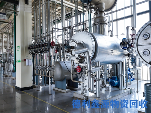 天津制药设备回收,药厂设备回收,淘汰设备回收